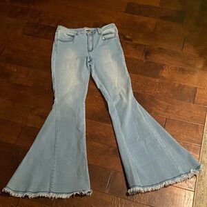 Chic Light Blue Flare Jeans